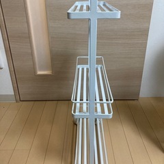 キャスター付き3段ラックの画像