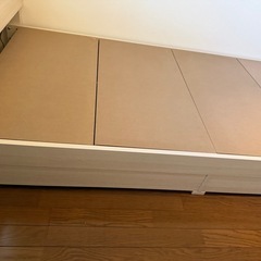 シングルベッドフレーム（ニトリ美品）の画像