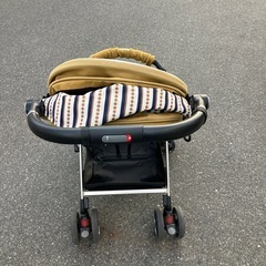 ベビーカー　アプリカの画像