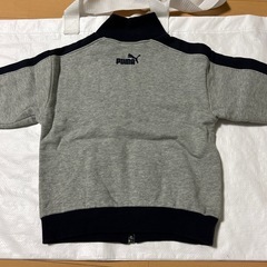 PUMAスウェット素材ジャケット(110サイズ)の画像