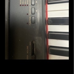 電子ピアノの画像