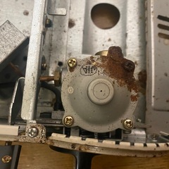 古びたカセットコンロの画像