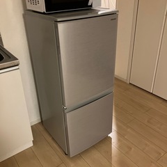 引き取り希望 米沢市　冷蔵庫SHARP  137ℓの画像