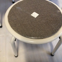 スタッキングスツール　の画像