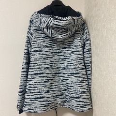 BILLABONG  アウター　フード付き　ビラボンの画像