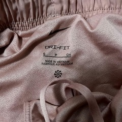 NIKE ナイキ　ショートパンツ　スポーツパンツの画像