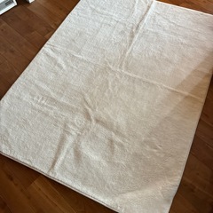 マット130✖️185（美品）の画像