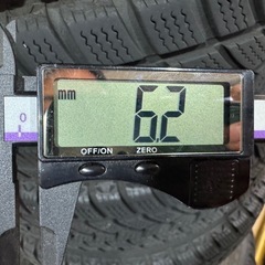 スタッドレスタイヤ155/65R14の画像