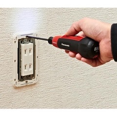 新品　パナソニック 充電ミニドライバー 黒 EZ1D11S-Bの画像