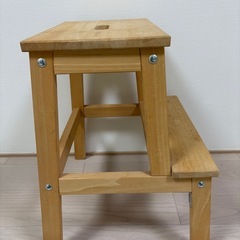 IKEA ステップスツールの画像