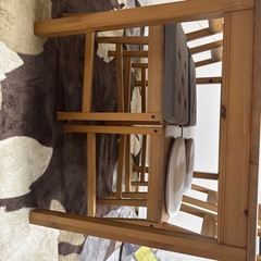 ダイニングテーブルの画像