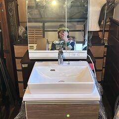 未使用 タカラスタンダード 洗面化粧台 ウィット Wit フラットカウンター 間口 60cm 600mm 扉タイプ 人造大理石 2面鏡の画像