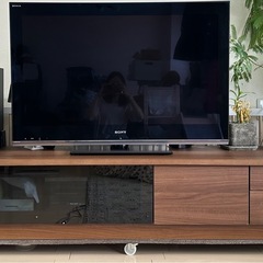 テレビボードの画像