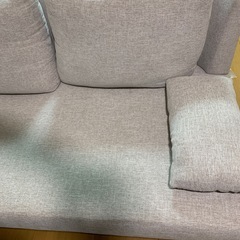 元展示品三人がけローソファ！　25日まで‼️比較的綺麗です！お気軽にコメントどうぞ‼️☺️値下げオッケーの画像