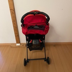 Combi F2plus レッド　コンビ　ベビーカーの画像