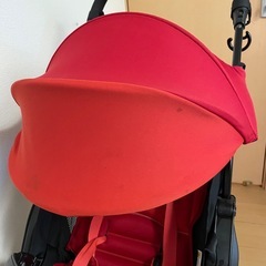 Combi F2plus レッド　コンビ　ベビーカーの画像