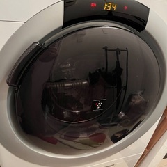 ドラム式洗濯乾燥機　シャープ　2023年製の画像