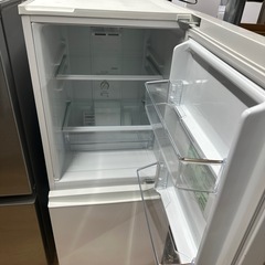 自社配送設置無料 名古屋一部エリア送料無料 19年製AQUA 126L 冷蔵庫 【AQR-E13H-W】の画像