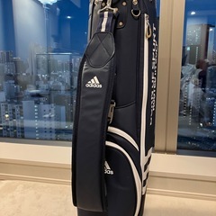 adidas ゴルフバクの画像