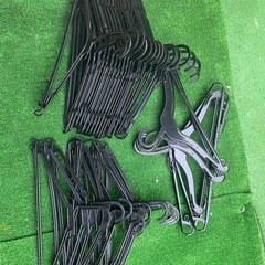 値下げしました！プラスチックハンガー　ワイヤーハンガー　まとめ売りの画像