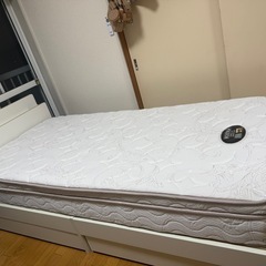 収納付きシングルベットとマットレスのセットの画像