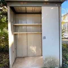 イナバ物置　倉庫　収納庫A番の画像