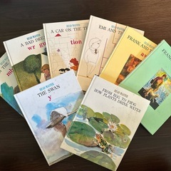 子供用の英語絵本。日本ブルダニカ　READ MASTER 英語のあいうえお 全巻33冊セットの画像