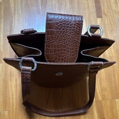 ルナボルサ女性用ショルダーバッグの画像