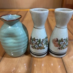 多種類の湯呑みセットの画像