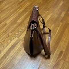 ルナボルサ女性用ショルダーバッグの画像