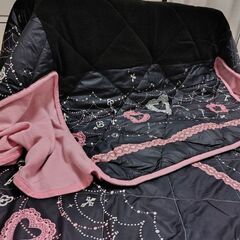 こたつ布団の画像