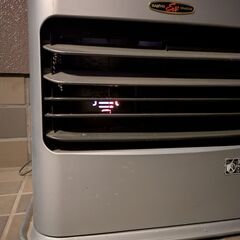 大容量タンク！石油ファンヒーター9畳【動作確認済】の画像