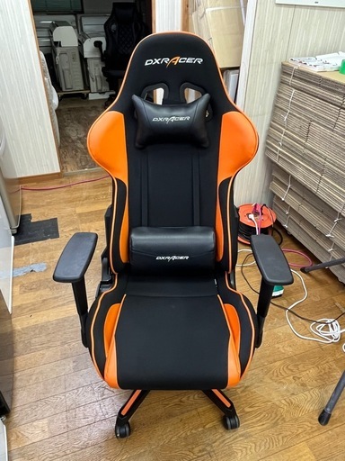 激安大特価!! 人気のゲーミングチェア!! DXRACER フォーミュラシリーズ リクライニング チェア