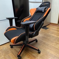 激安大特価!! 人気のゲーミングチェア!! DXRACER フォーミュラシリーズ リクライニング チェア の画像