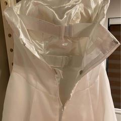 ウェディングドレス　Aライン　白　11号の画像