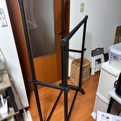 組み立て式物干しラックの画像