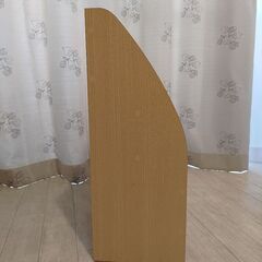 白井産業　絵本棚の画像