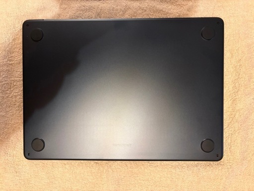 Macbook Air M2チップ　スペースグレイ 