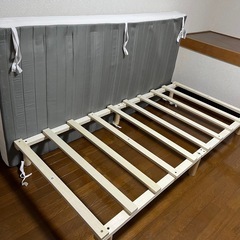 取引中 ニトリ　シングルベッドフレーム+マットレスの画像