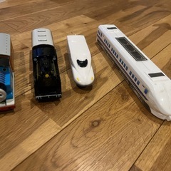 電車チョロQなどのセットの画像