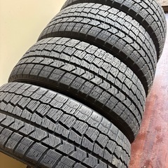 215/50/17冬ダンロップの画像