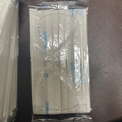 フィッティの紙マスクの画像