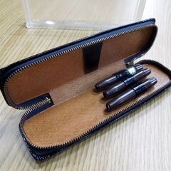 長期保管品 パイロット ペンケース 3本入れ ブラック レザー タグ付き ケース付き PILOT レトロ レタパ可 札幌市 新道東店の画像