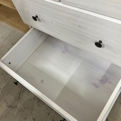 石2512-203 4段チェスト 木目 ホワイト キズあり 中古の画像