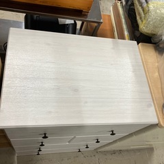 石2512-203 4段チェスト 木目 ホワイト キズあり 中古の画像