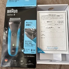 BRAUN/ブラウン●シリーズ3 シェーバー 300水洗い 動作OK 3枚刃の画像