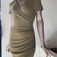 タイトワンピースの画像