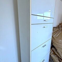 大容量シューズラック／靴箱 ホワイト／5段収納／スリム玄関収納 下駄箱 靴収納 棚 靴入れ 白 靴棚 幅63cm 奥行24cm 高さ154cmの画像