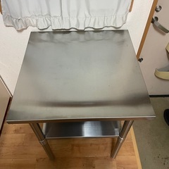 ステンレス　調理台　作業台　キッチンの画像