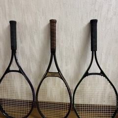 硬式用テニスラケット3本の画像